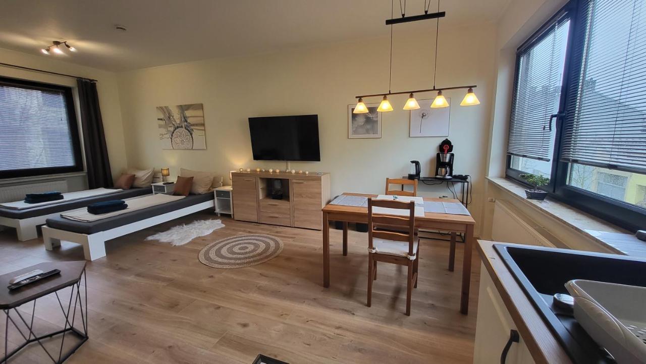 Ferienwohnung An Der Mosel Konz Esterno foto